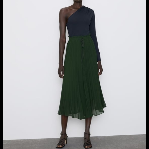 Zara Green Culottes NWT - Picture 2 of 2